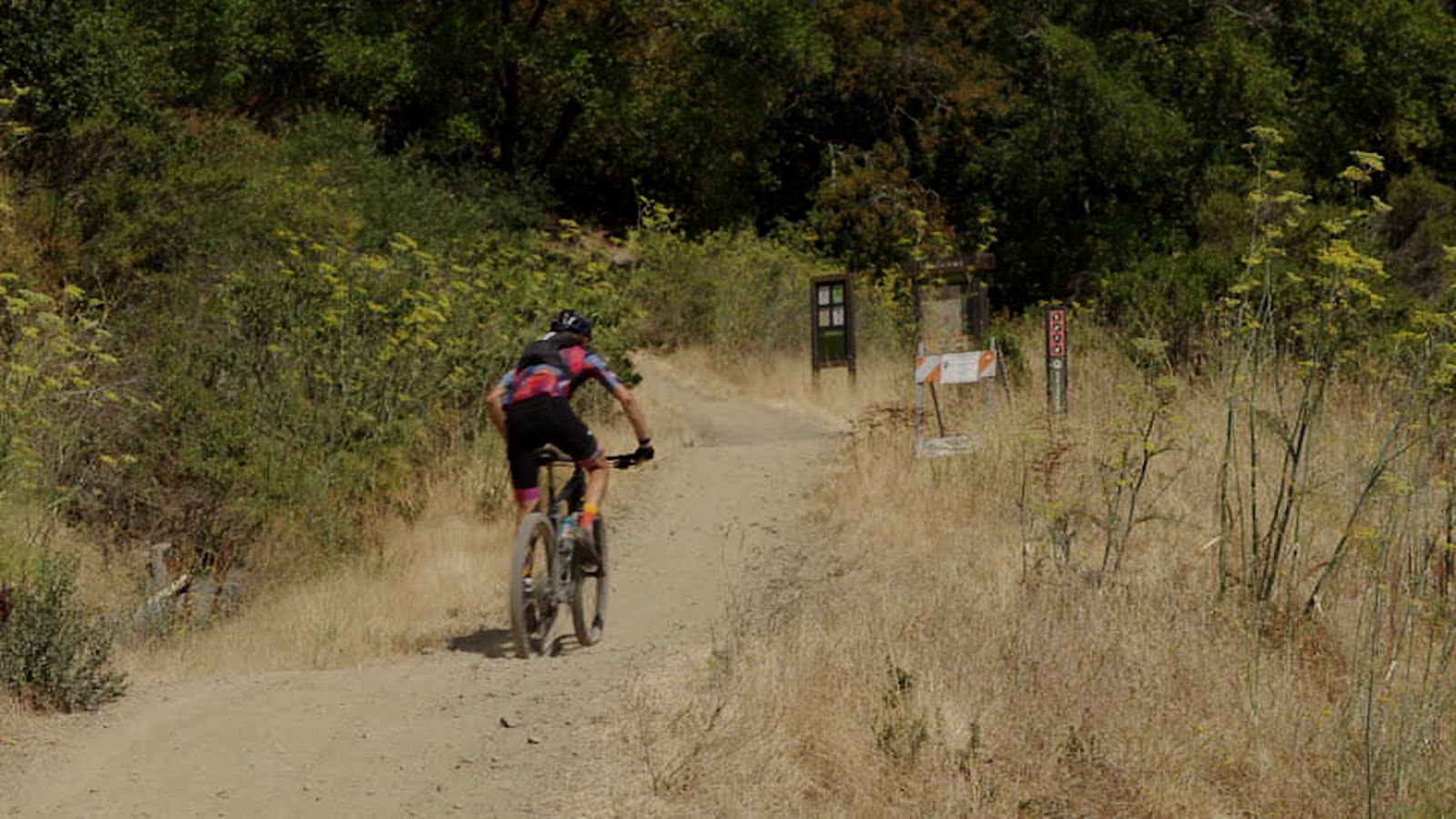 Peter Stetina stamps the FKT